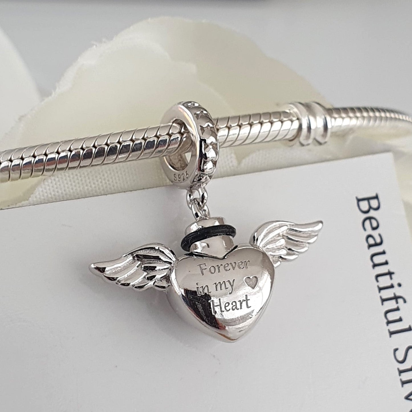 Ashes Charm - The Bee Charm