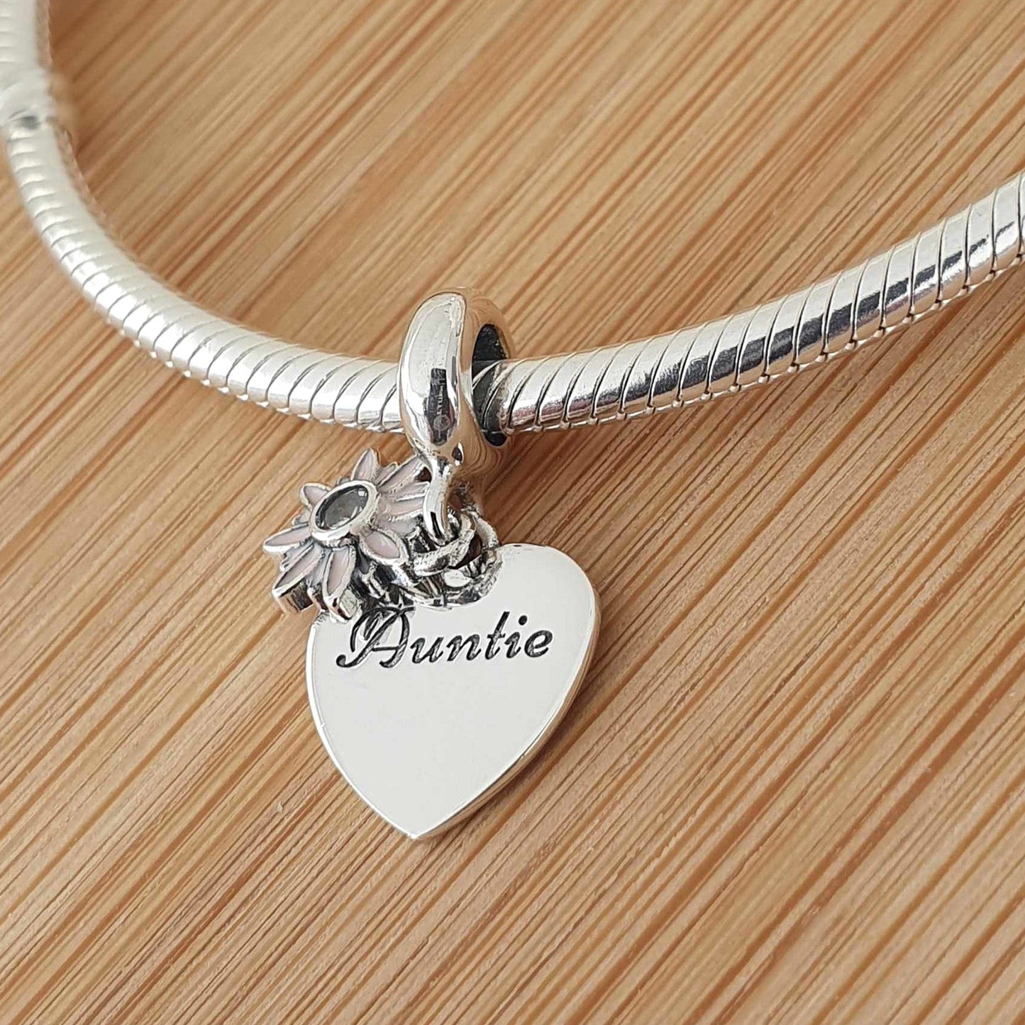 Auntie Charm - The Bee Charm