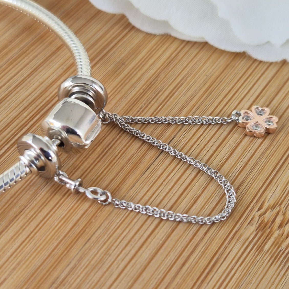 Clover Safety Chain - The Bee Charm