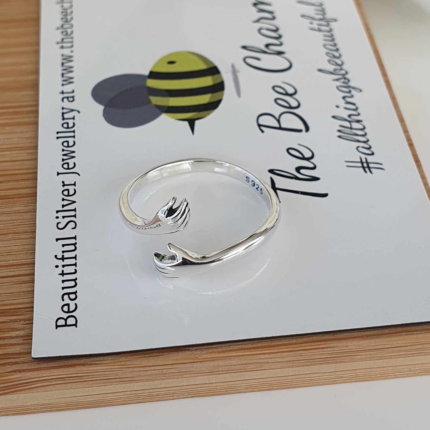 Hug Ring - The Bee Charm