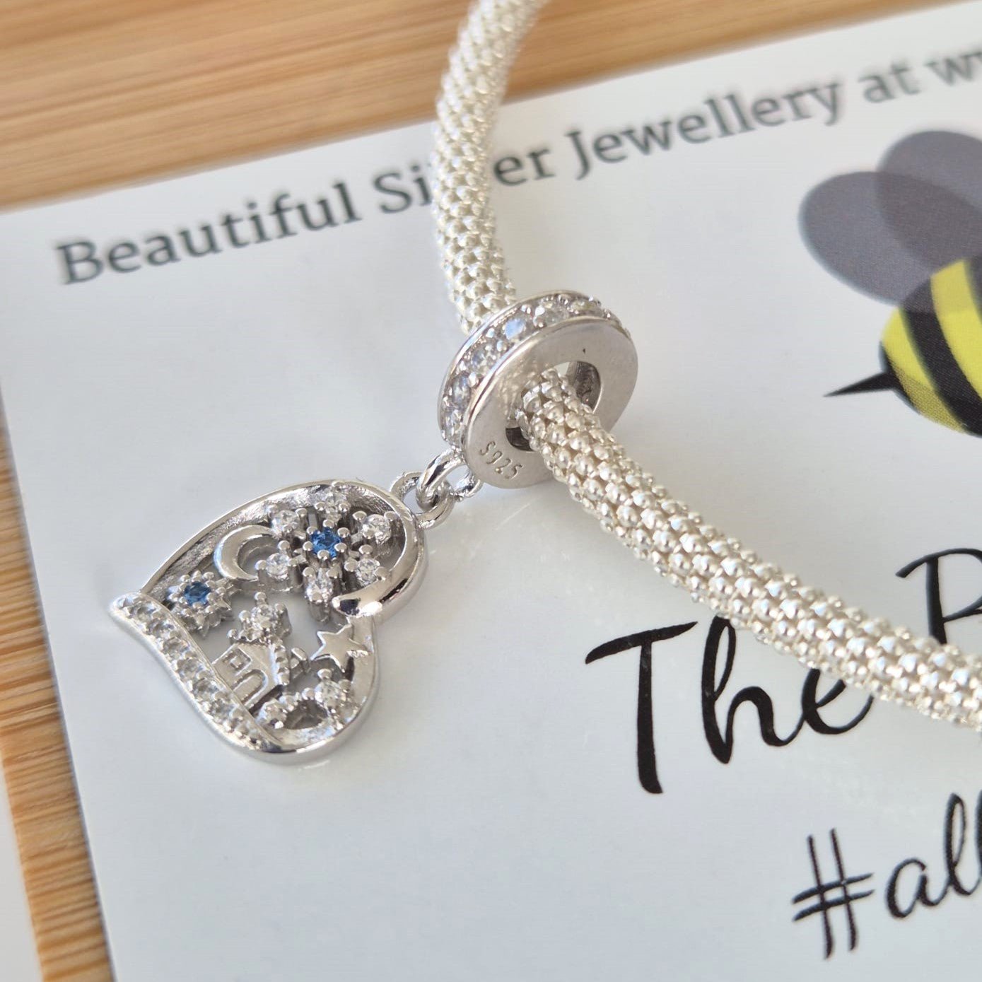 Winter Wonderland Charm - The Bee Charm