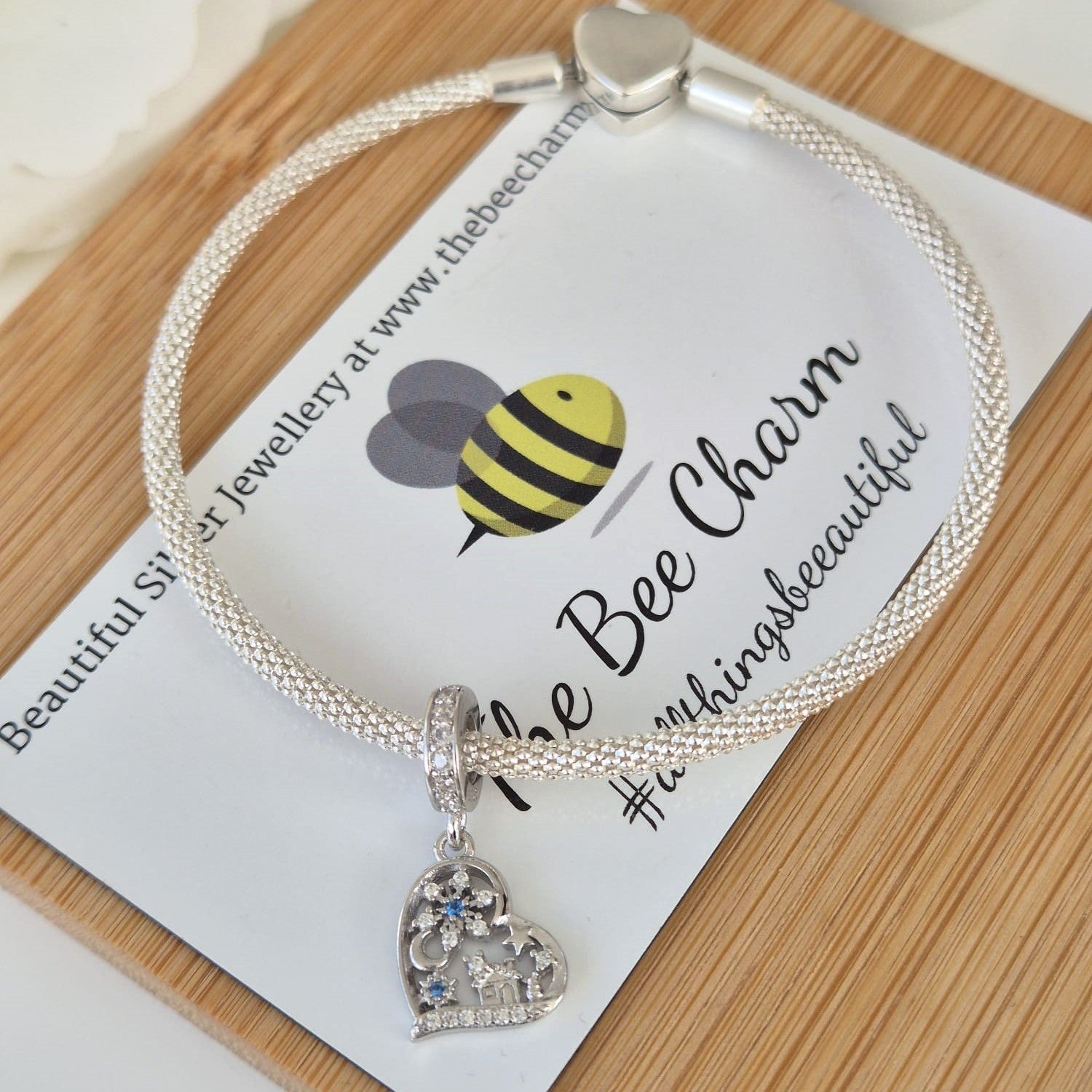 Winter Wonderland Charm - The Bee Charm