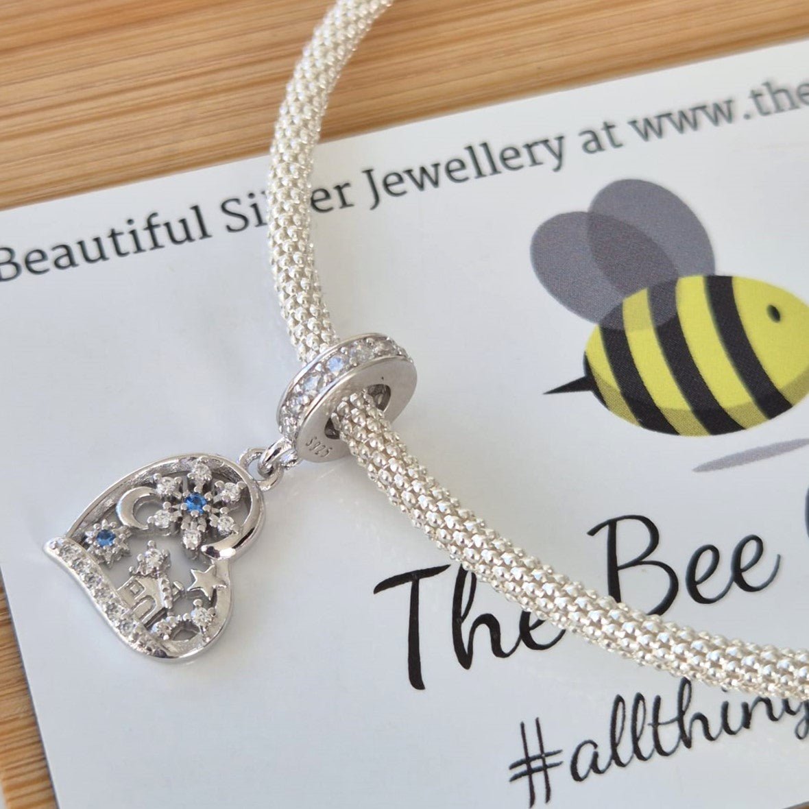 Winter Wonderland Charm - The Bee Charm