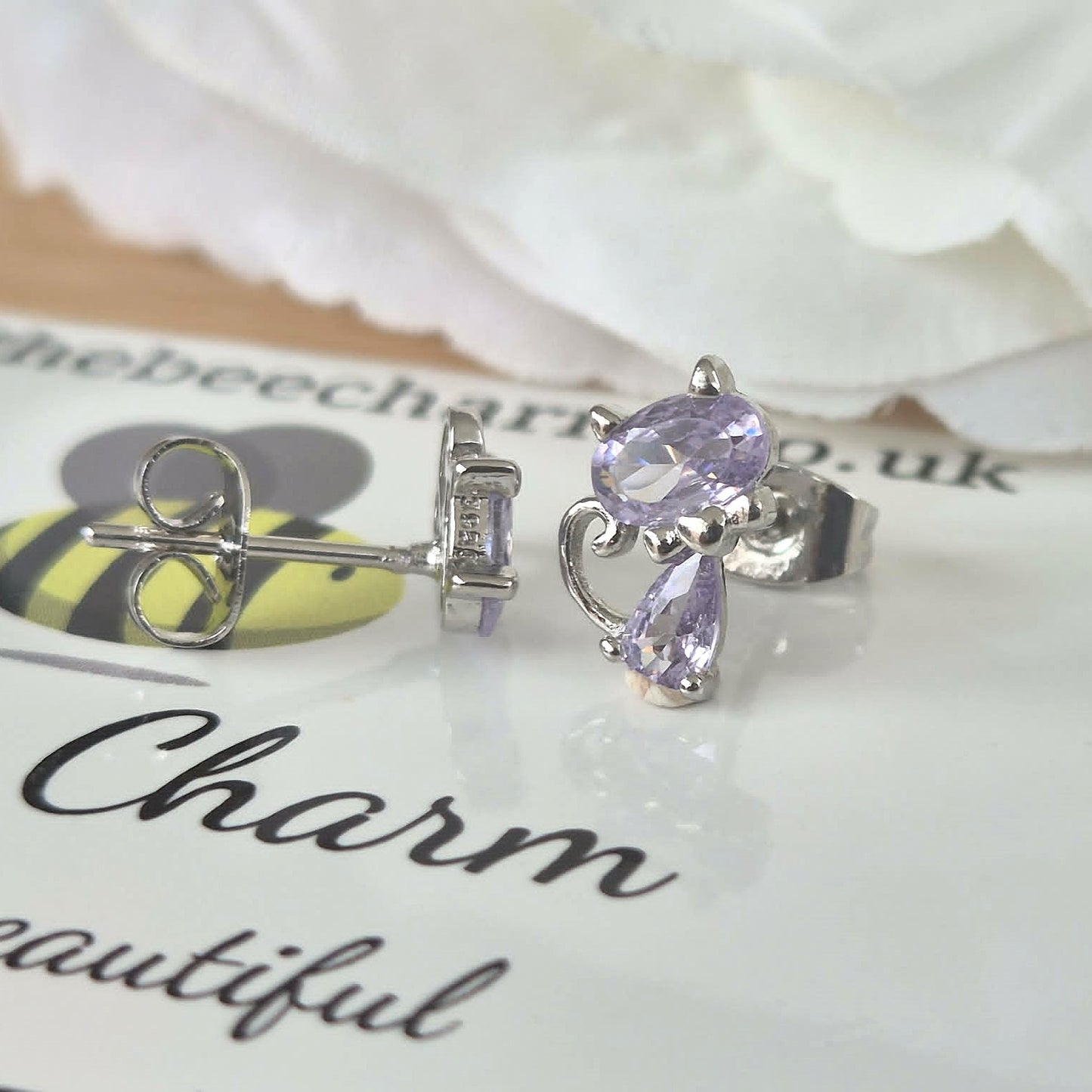 Pussy Cat Studs