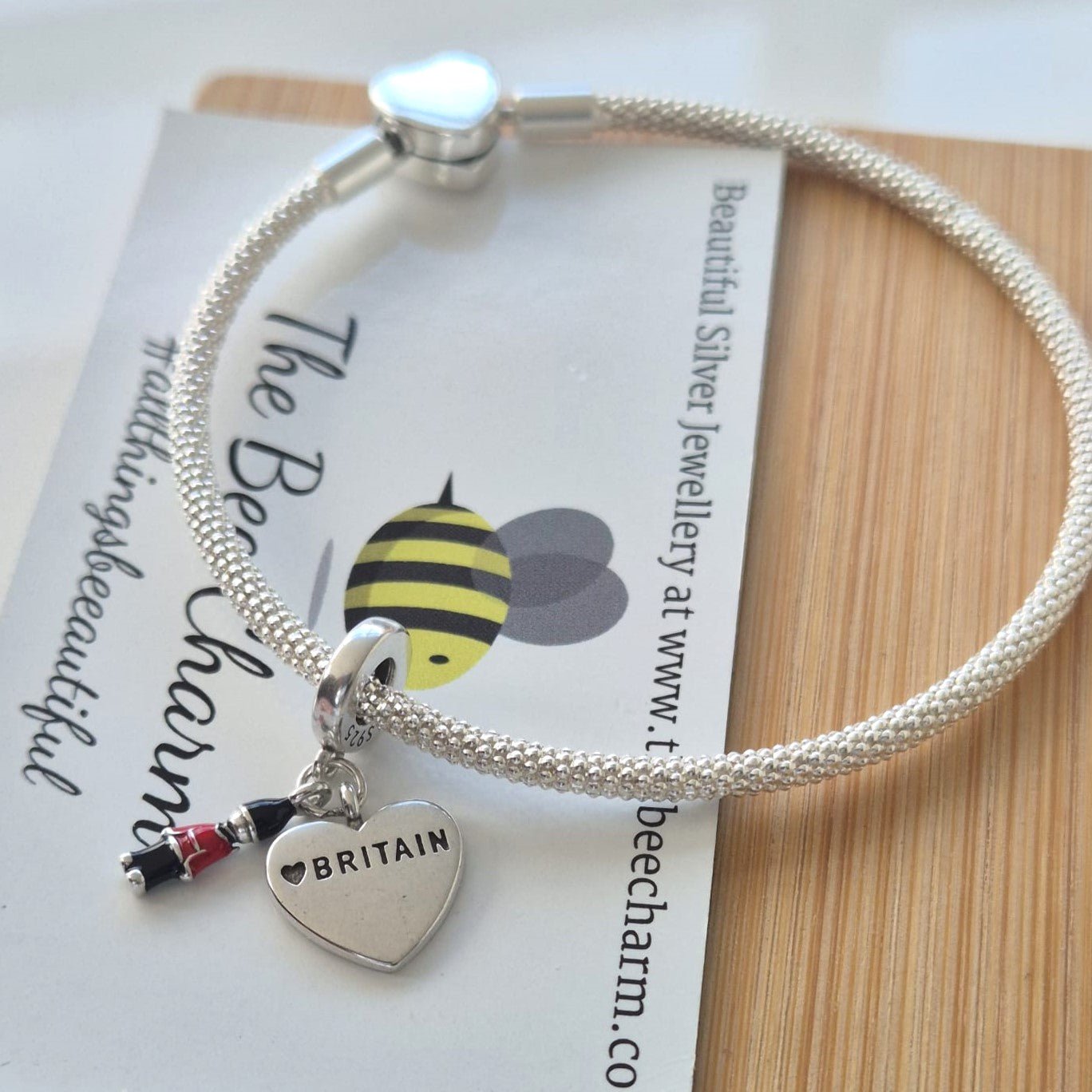 Britain Charm - The Bee Charm