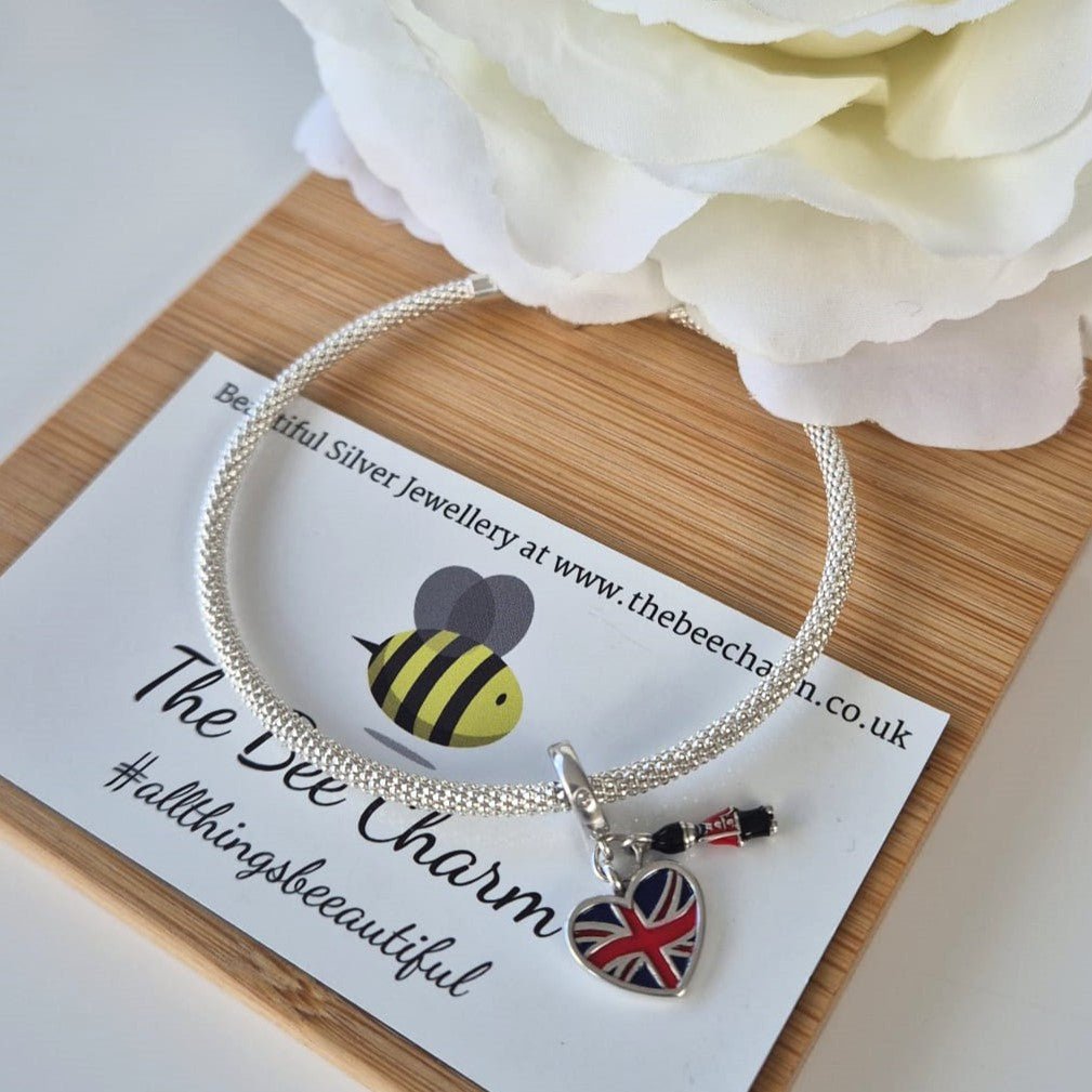 Britain Charm - The Bee Charm