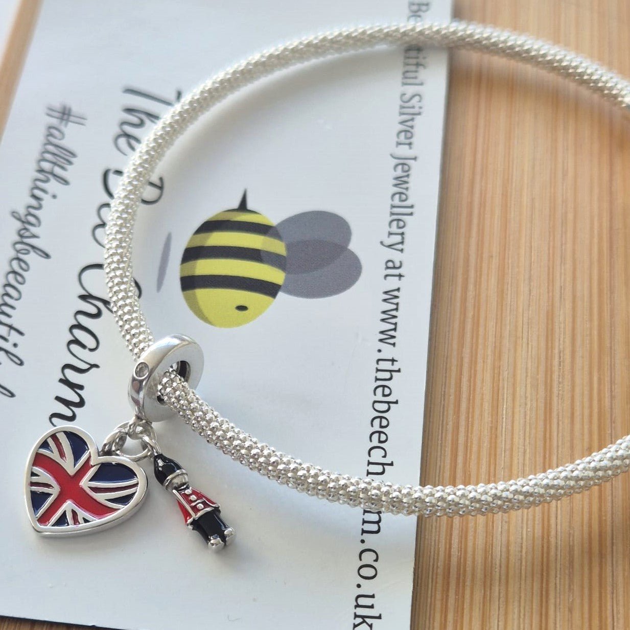 Britain Charm - The Bee Charm