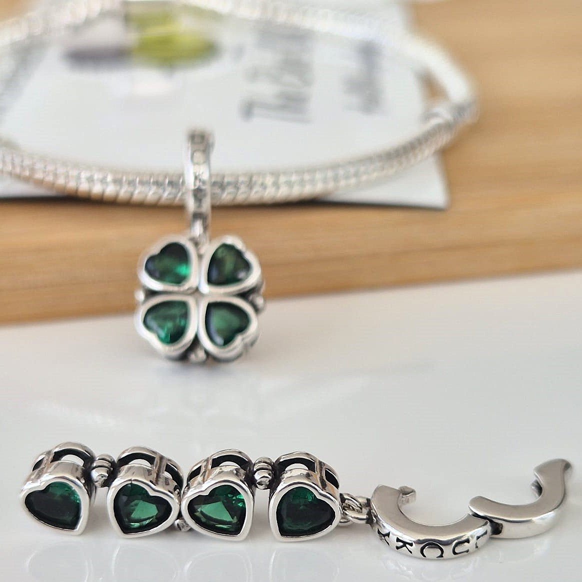 Clover Surprise Charm - The Bee Charm