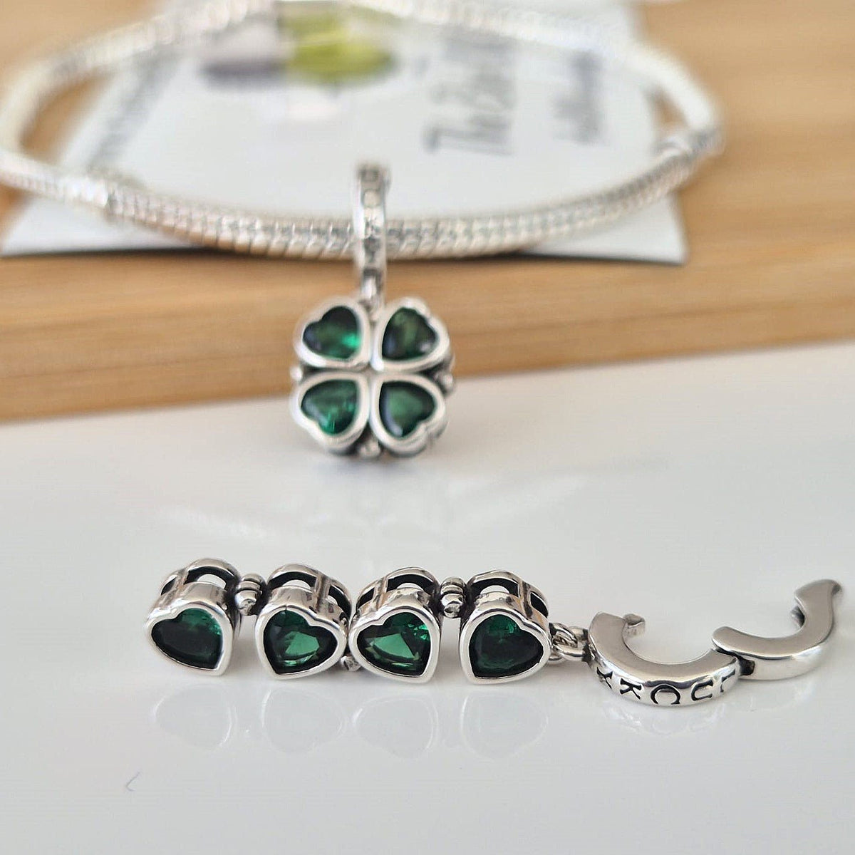Clover Surprise Charm - The Bee Charm