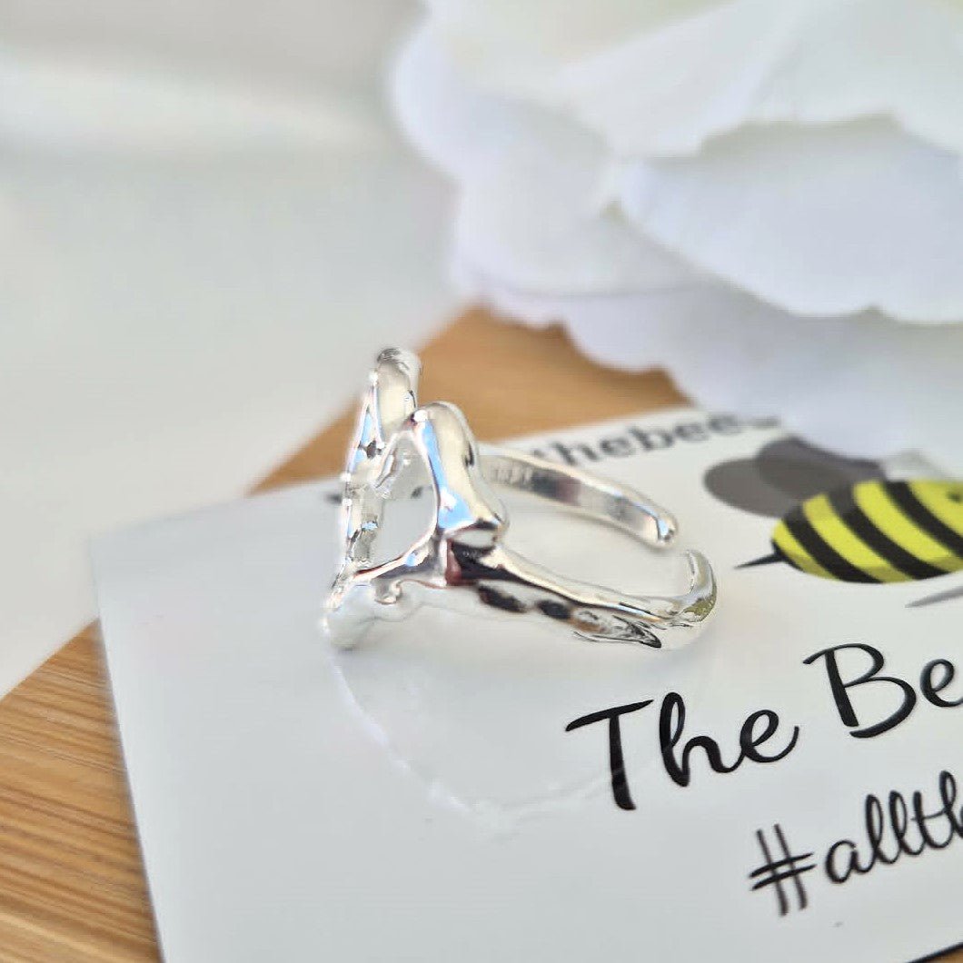 Heart Ring - The Bee Charm