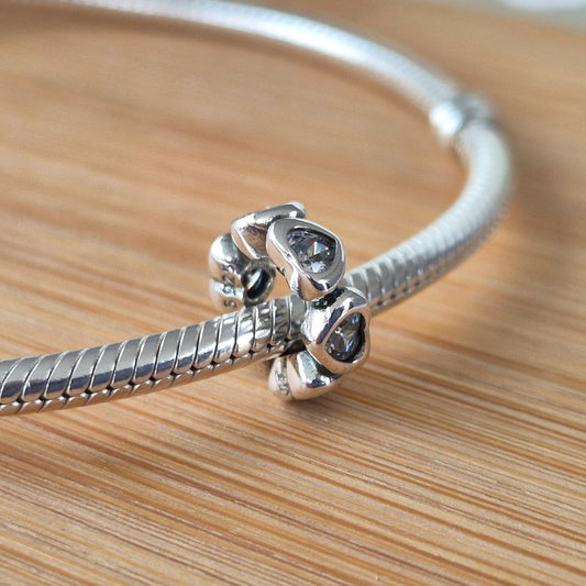 Heart Spacer - The Bee Charm
