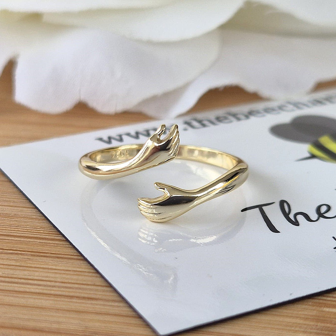 Hug Ring (Yellow Gold) - The Bee Charm