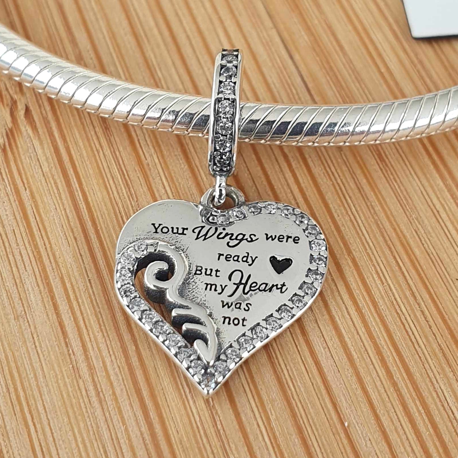 Your Wings Charm - The Bee Charm