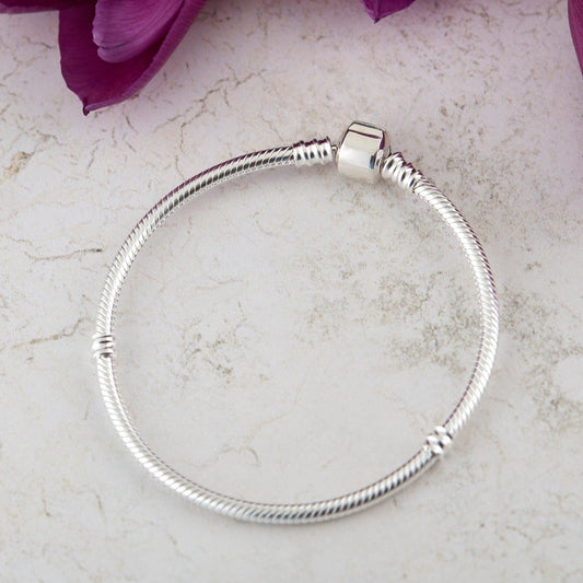 Barrel Clasp Charm Bracelet | 925 Sterling Silver | The Bee Charm