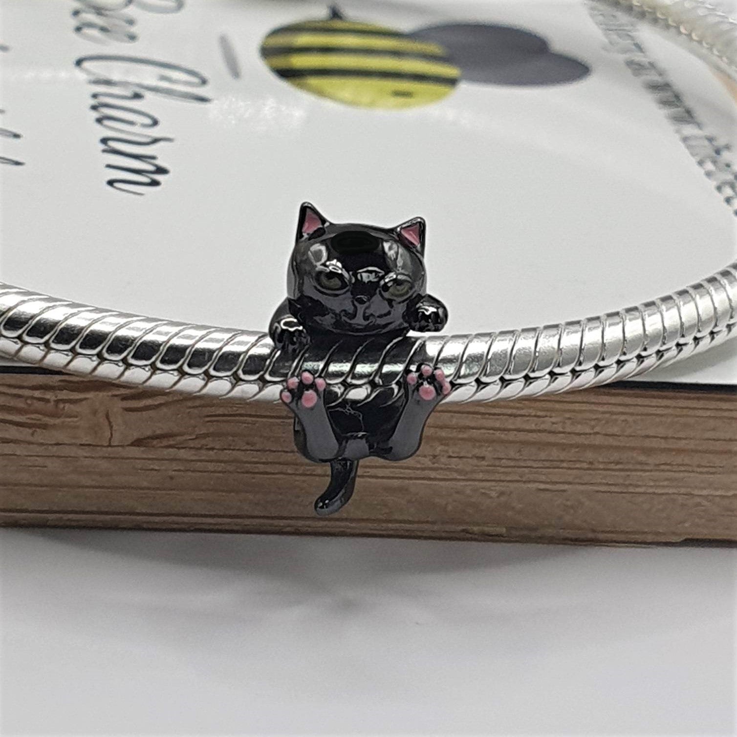 Black Cat Charm - The Bee Charm