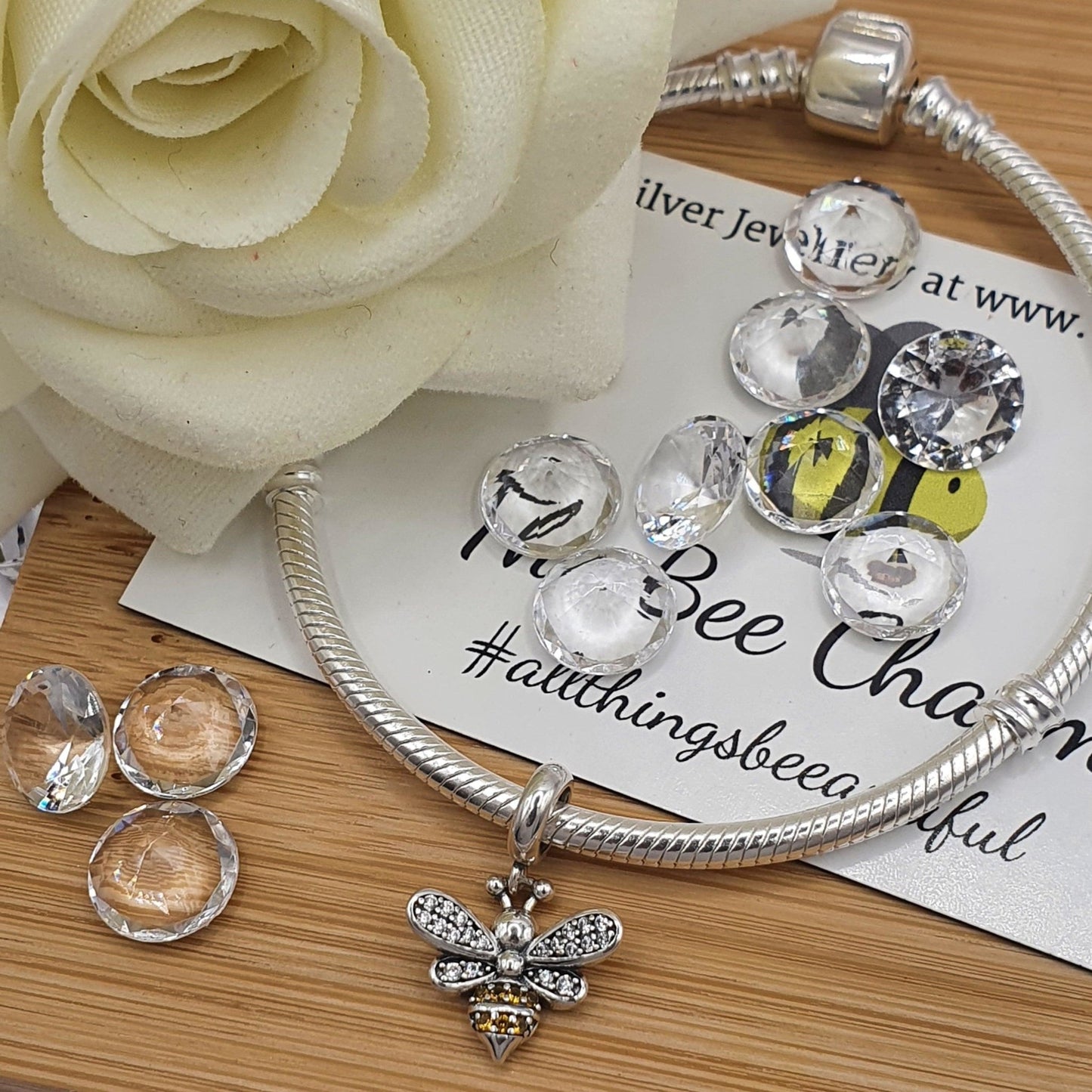 Buzz Charm - The Bee Charm