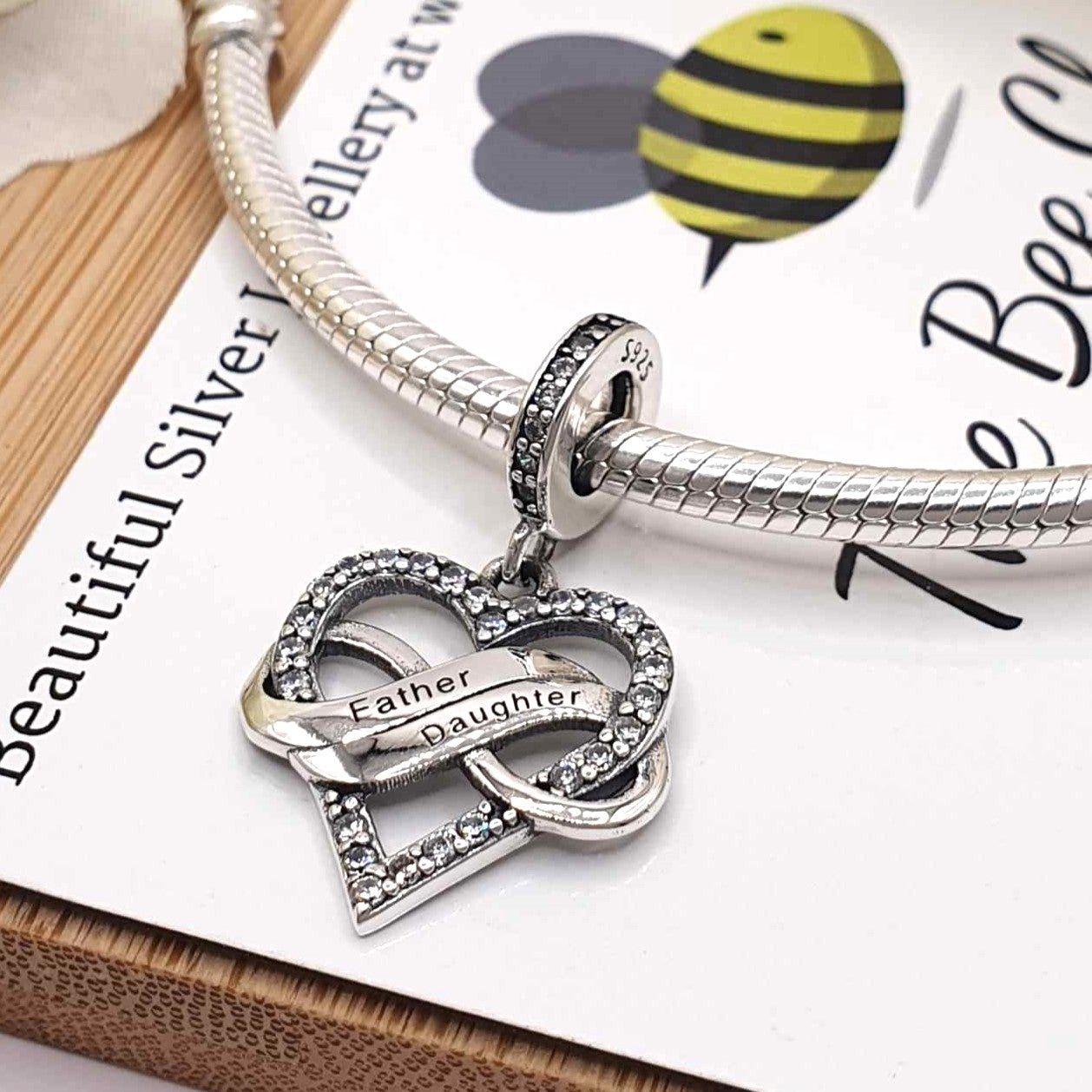 Father & Daughter Love Charm - The Bee Charm