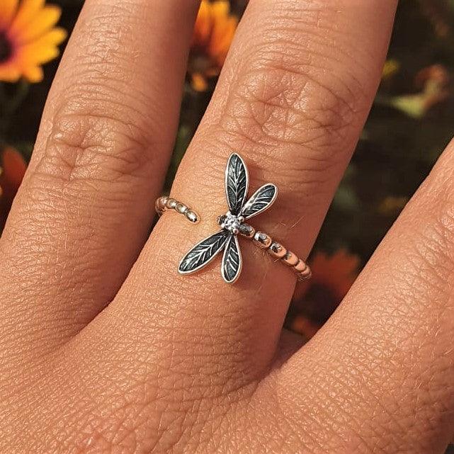 Teal Dragonfly Ring - The Bee Charm
